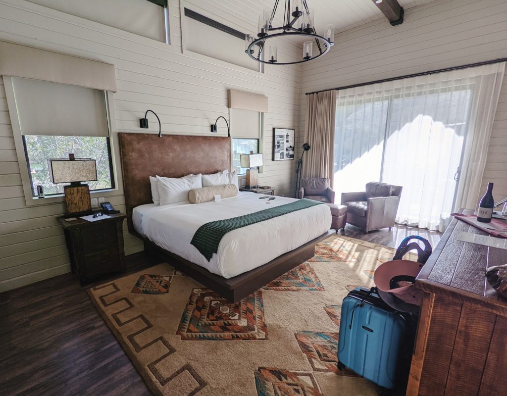 skyview cabin interior at Castle Hot Springs